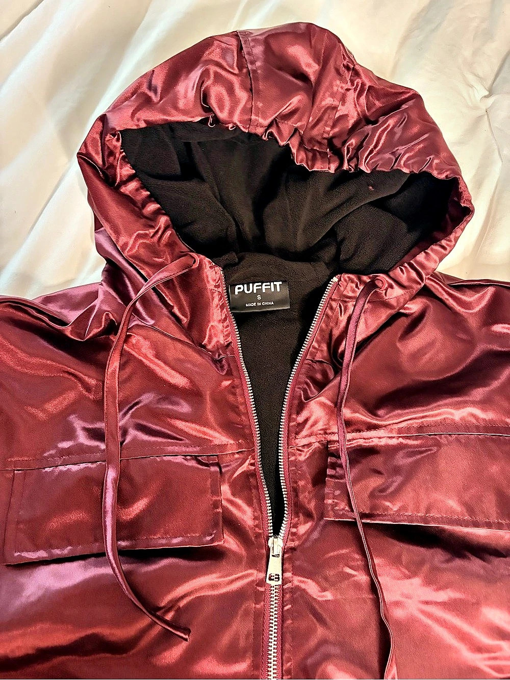 Puffit Hooded Pullover Jacket in burgundy Size Small Like New